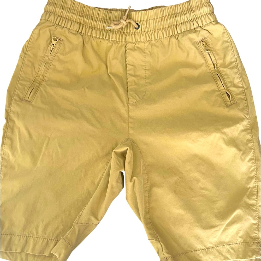 Gap boys brown short size L